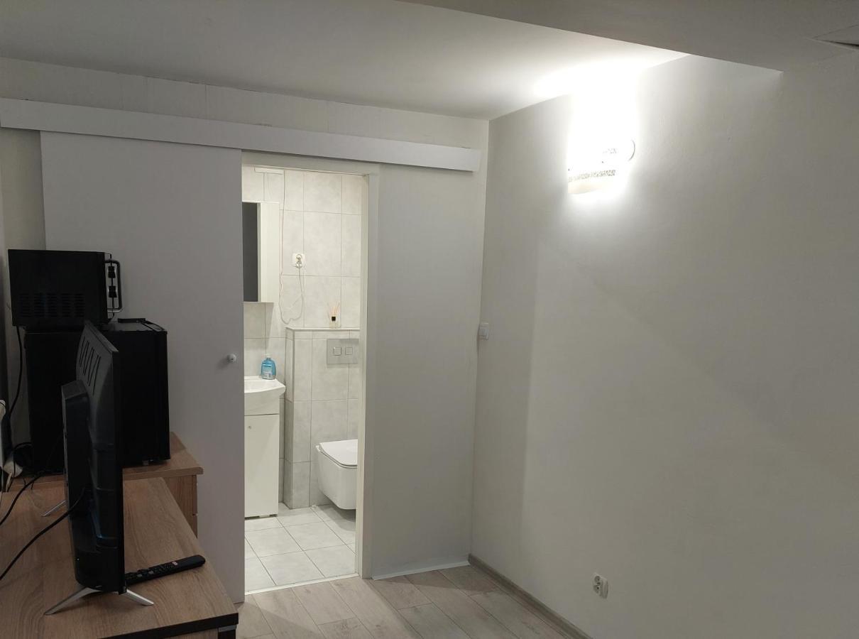 Kawalerka W Kudowie Zdroj Lägenhet Kudowa-Zdrój Exteriör bild